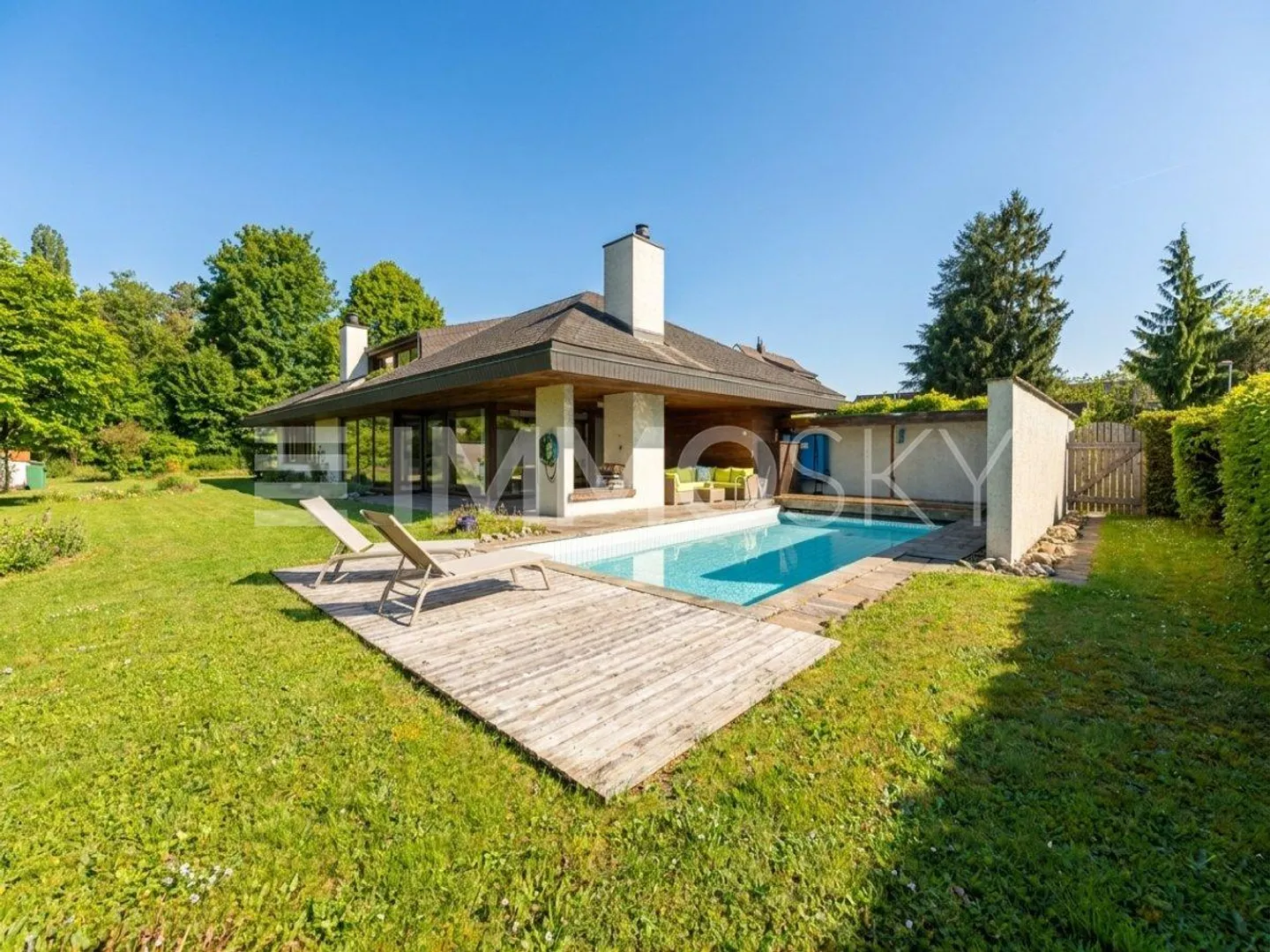 Where the view never ends... - Photo 1 of 5