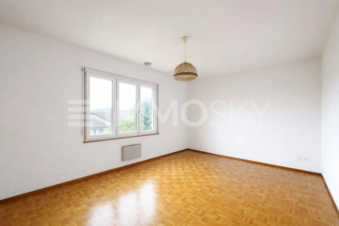 Traumhaus, das im Herzen des Grüns wieder zum Leben erweckt werden soll - Foto 3 von 5