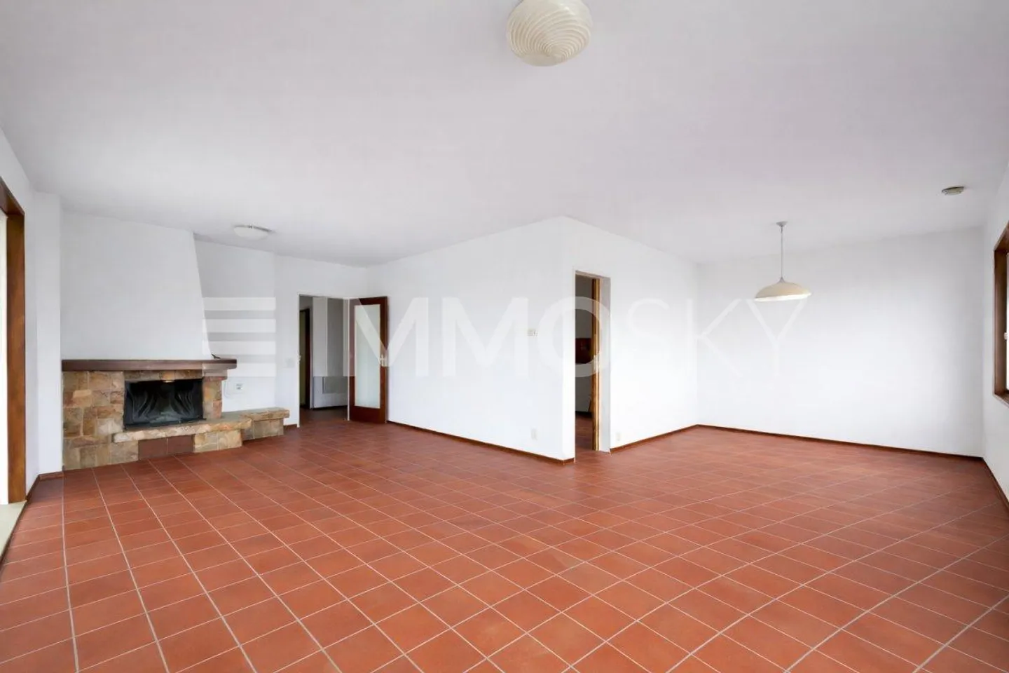 Traumhaus, das im Herzen des Grüns wieder zum Leben erweckt werden soll - Foto 2 von 5