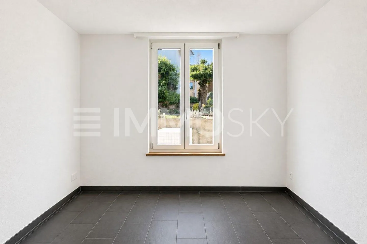 Eleganza moderna con charme e vista panoramica - Foto 3 di 5