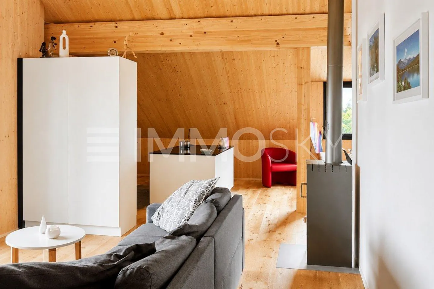 A prime location in the mountains with spectacular views - Photo 5 of 5