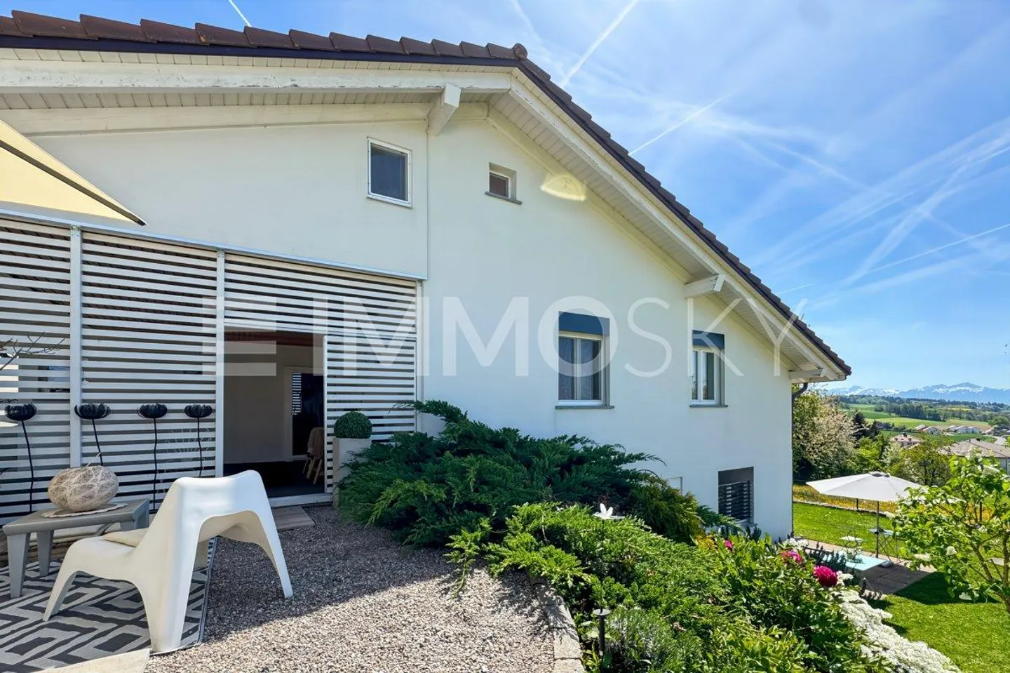 Incantevole villa 4.5 locali in un contesto raro - Foto 1 di 5
