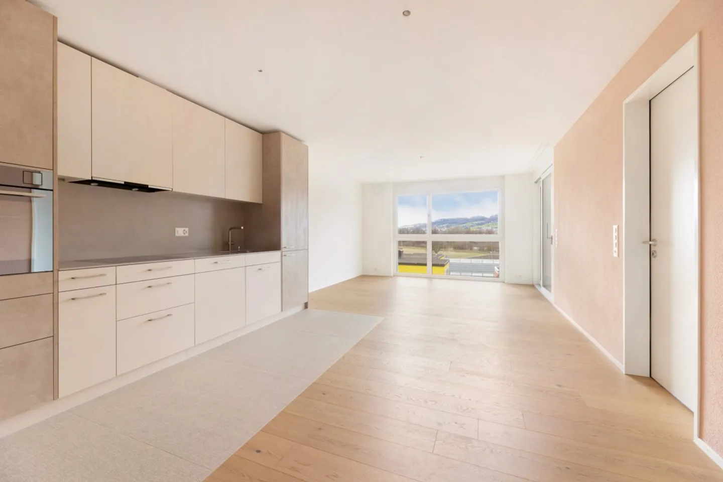 Luxuswohnung mit Concierge - Foto 1 von 5