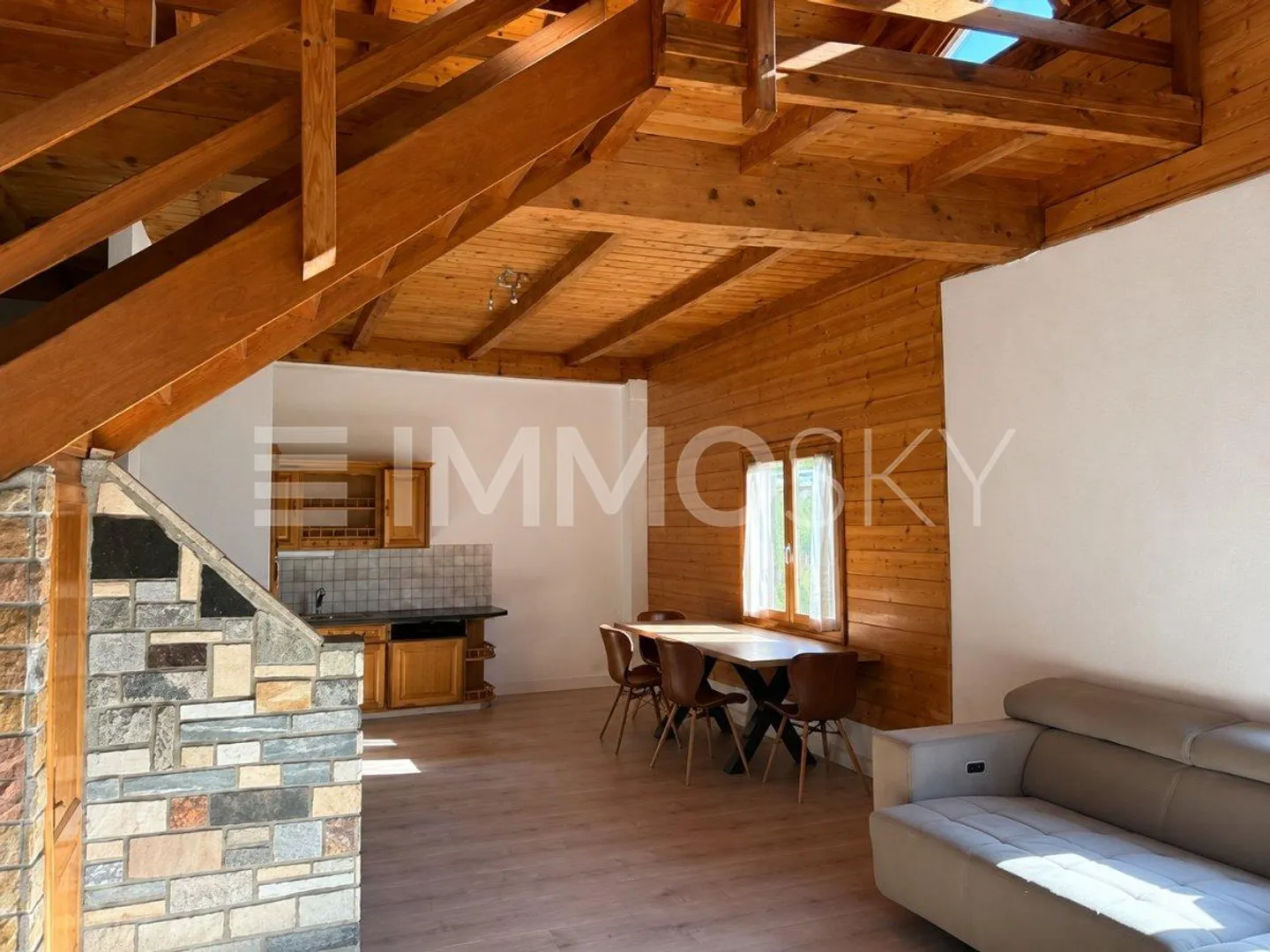 Exclusive! Income-generating building in the heights of Sion (REN approx. 7%) - Photo 3 of 5