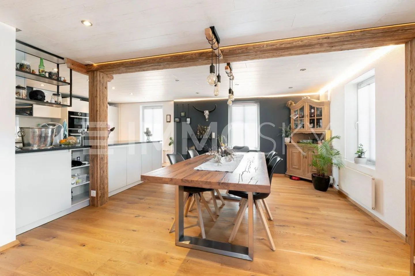 Mehr als ein Zuhause: Wohnen und Gewerbe clever kombiniert - Photo 2 sur 5