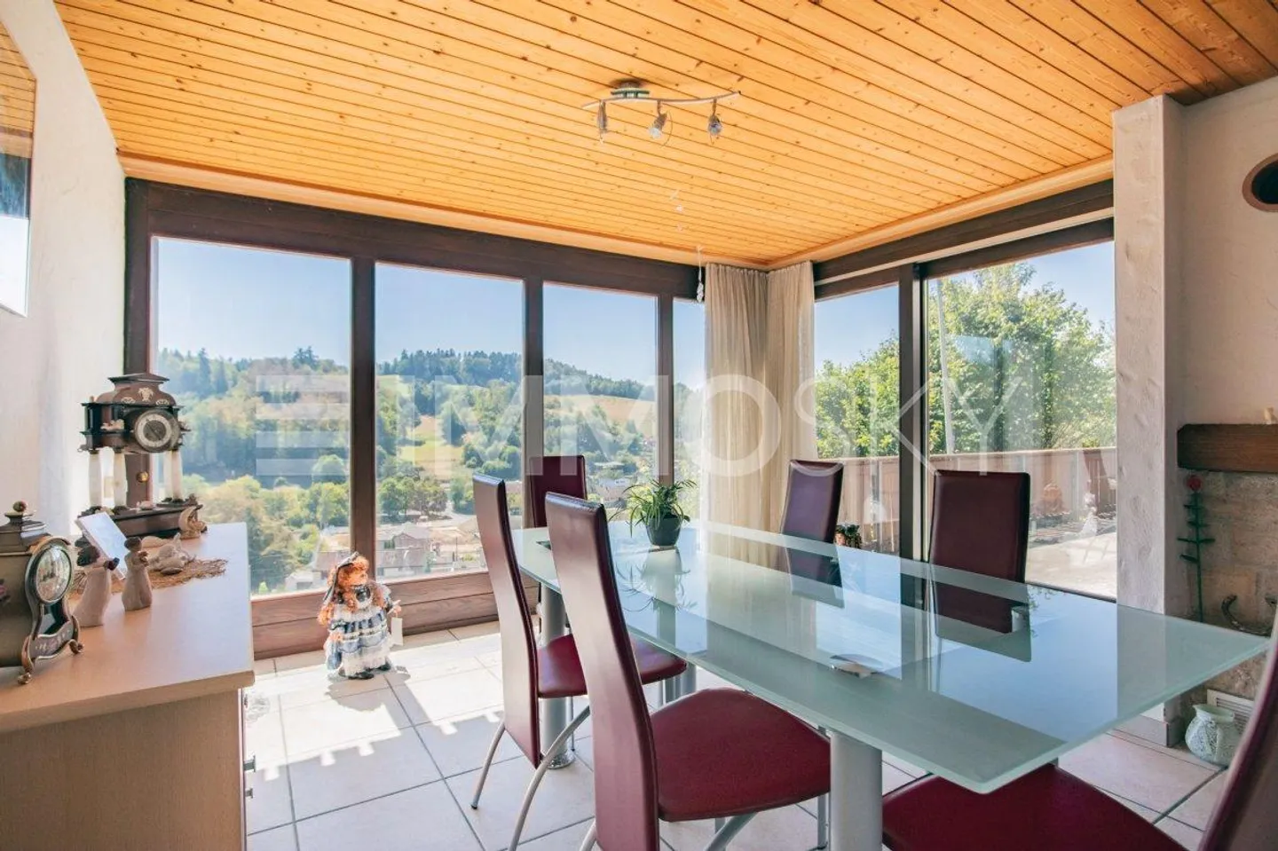Où la maison rencontre des vues panoramiques - Photo 3 sur 5