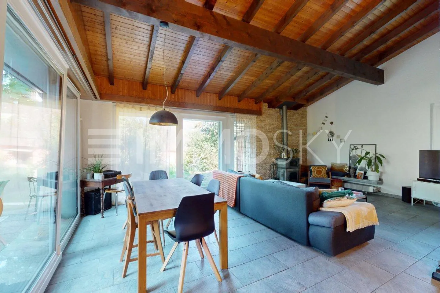 Villa spacieuse avec appartement - Photo 4 sur 5