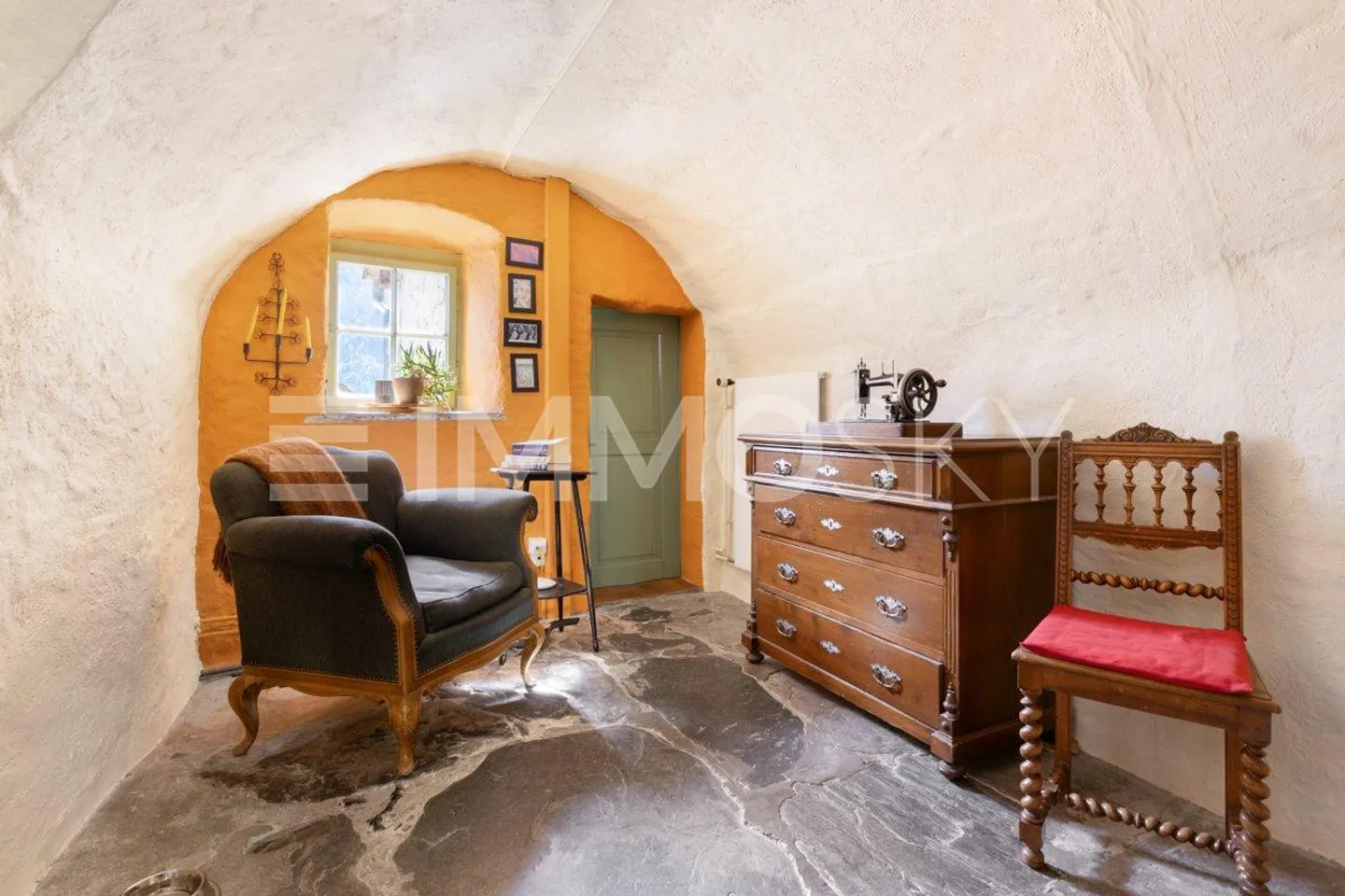 Affascinante casa storica con potenziale - Foto 3 di 5