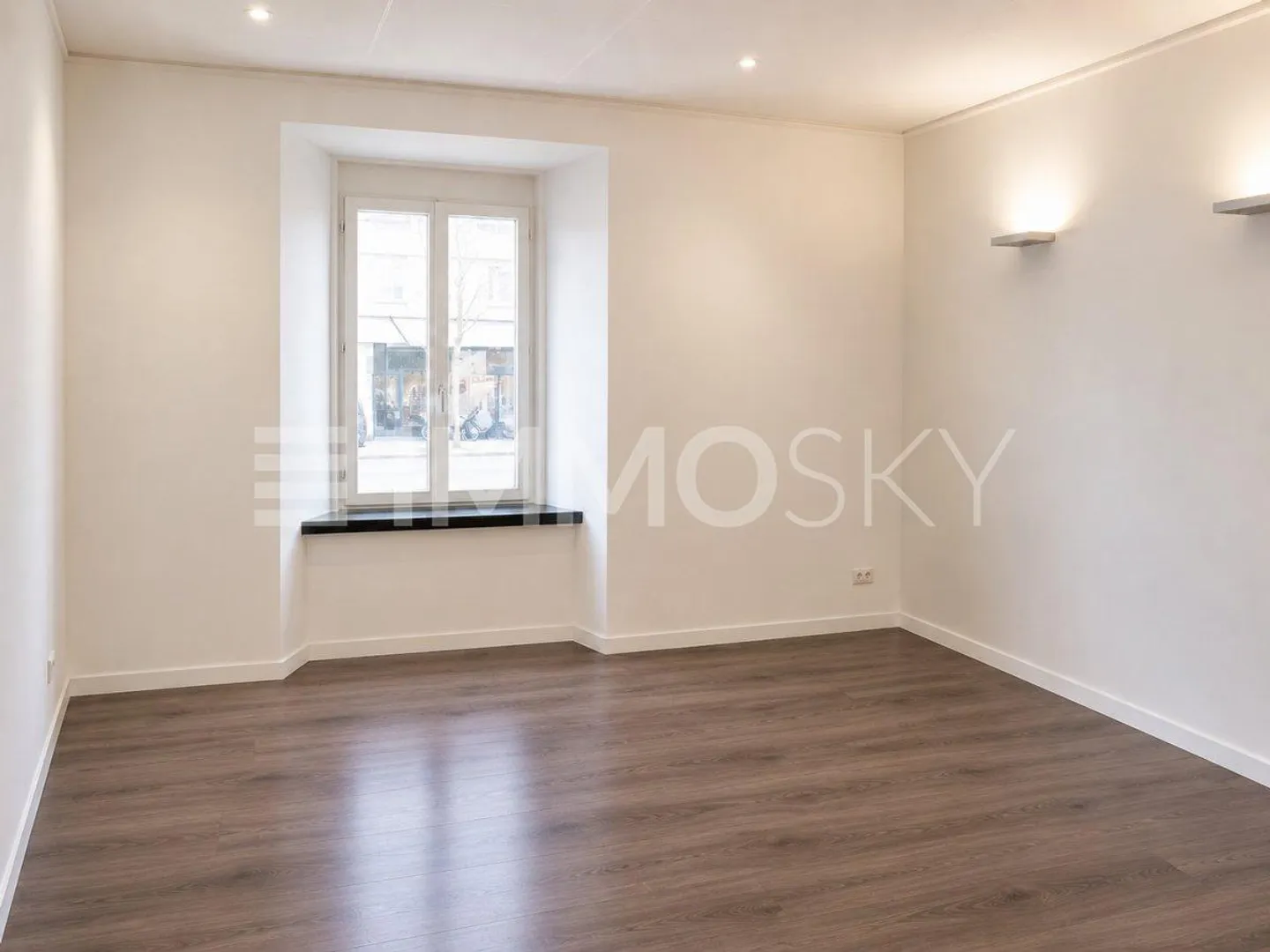 Espace commercial représentatif dans un emplacement privilégié à Lucerne - Photo 3 sur 5