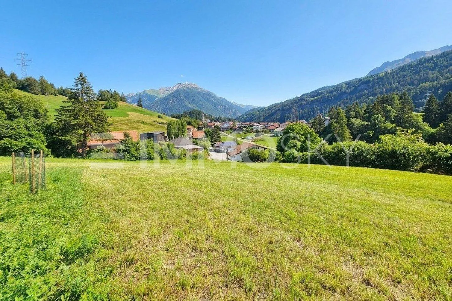 Terrain à bâtir avec vue panoramique pour la nouvelle résidence principale - Photo 1 sur 5