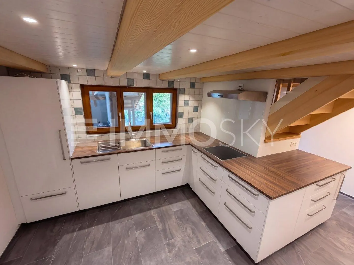 Vivere con charme - La tua casa con giardino e tanto ambiente in legno - Foto 3 di 5