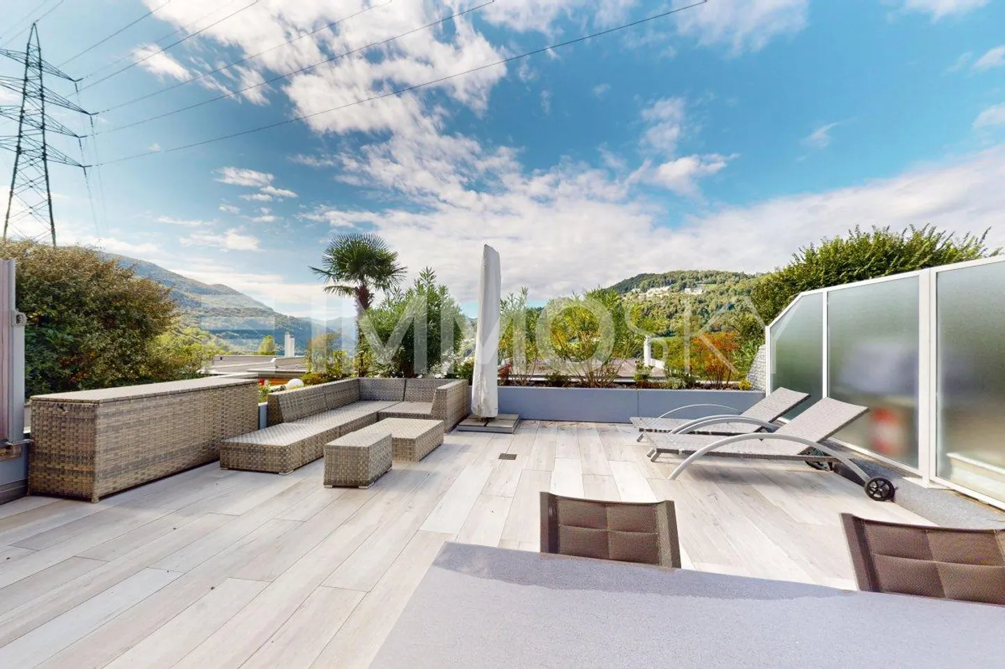 Appartamento soleggiato con terrazzo panoramico - Foto 1 di 5