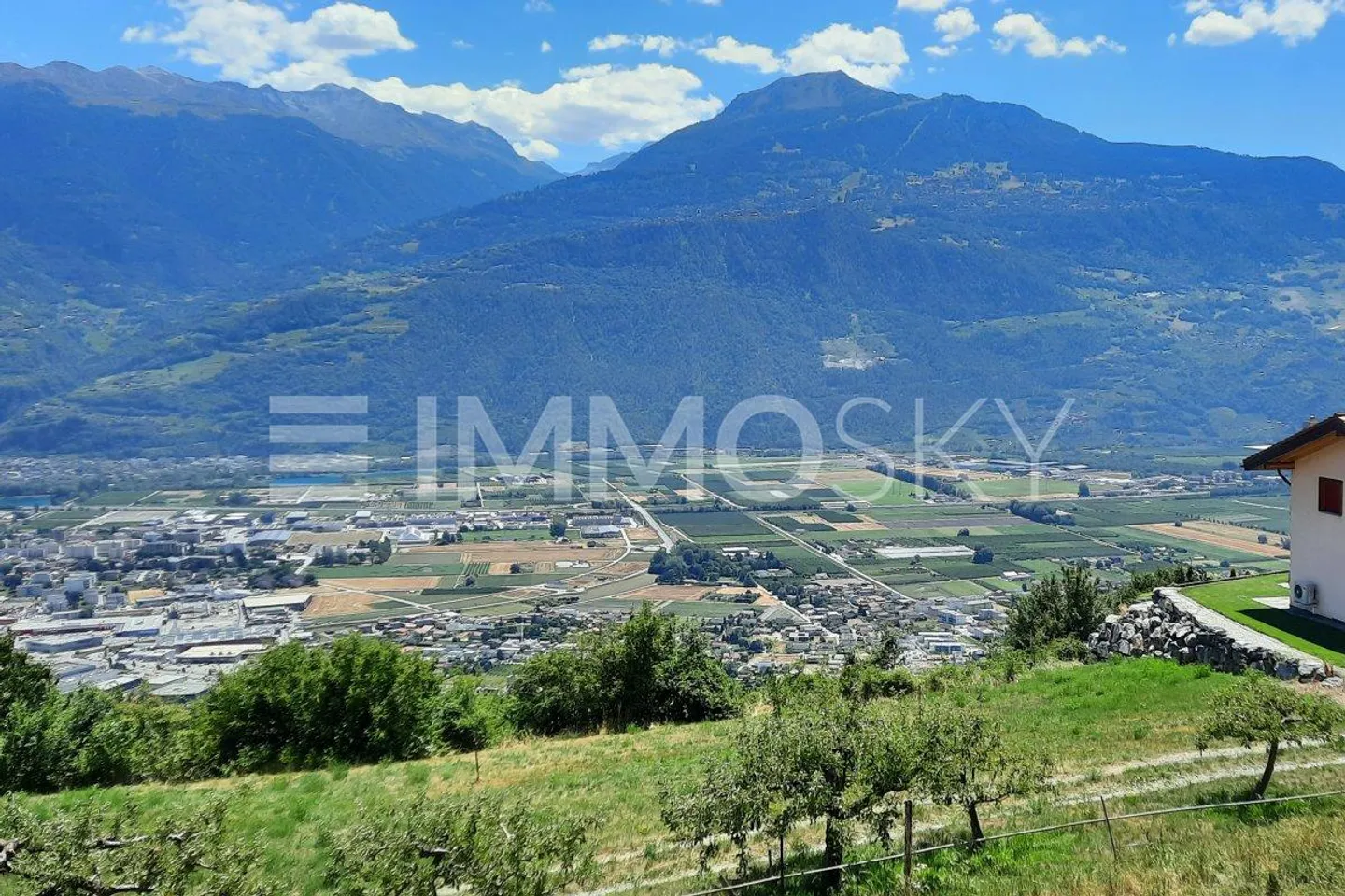 Baugrundstück mit atemberaubendem Blick auf das Wallis - Foto 2 von 4