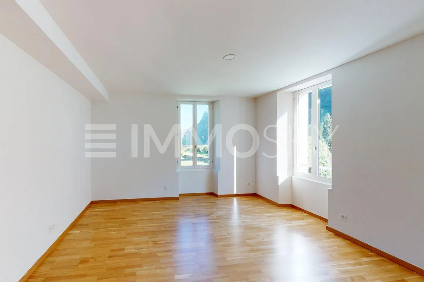 Refurbished Property - Photo 4 of 5