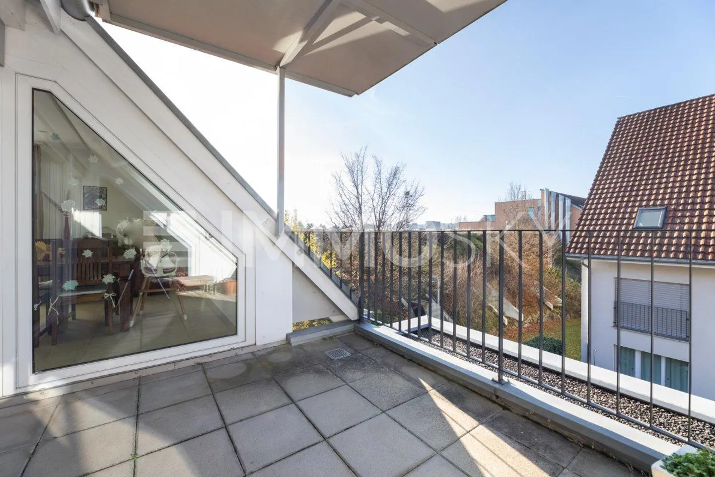 Plenty of space for the whole family - over 200m² of total usable area - Photo 4 of 5