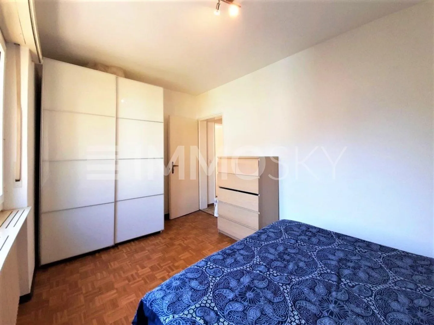 A pochi passi dal lago, ideale come investimento - Foto 2 di 4