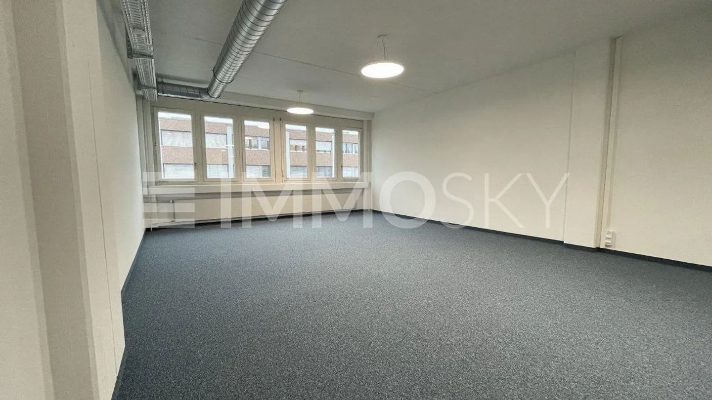 Office Space with Full Service - Photo 4 of 5