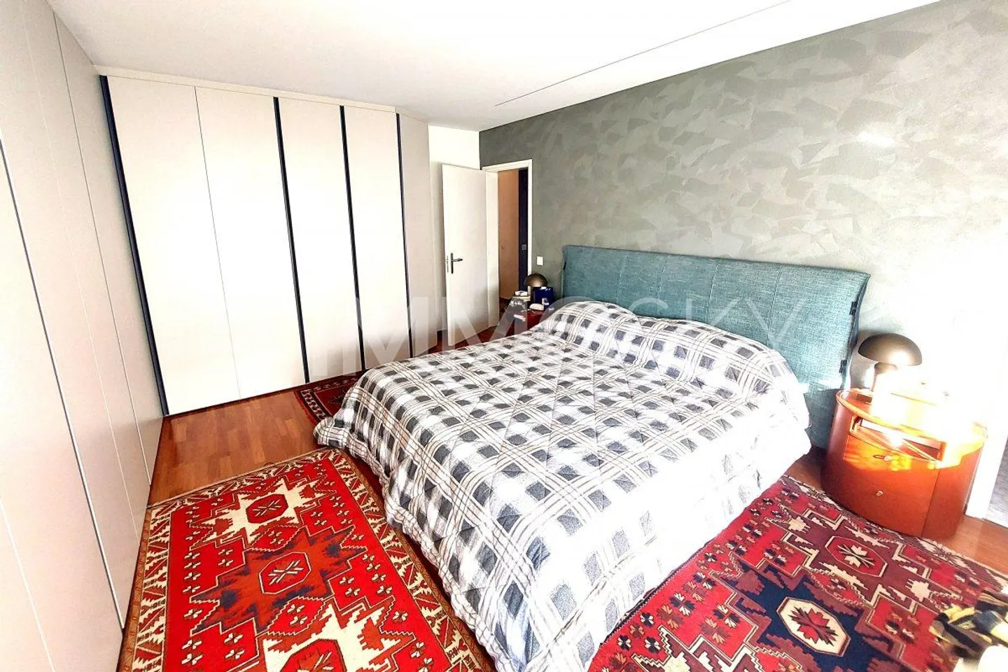 Prestigevilla: Eleganz und atemberaubende Panoramablick - Foto 5 von 5