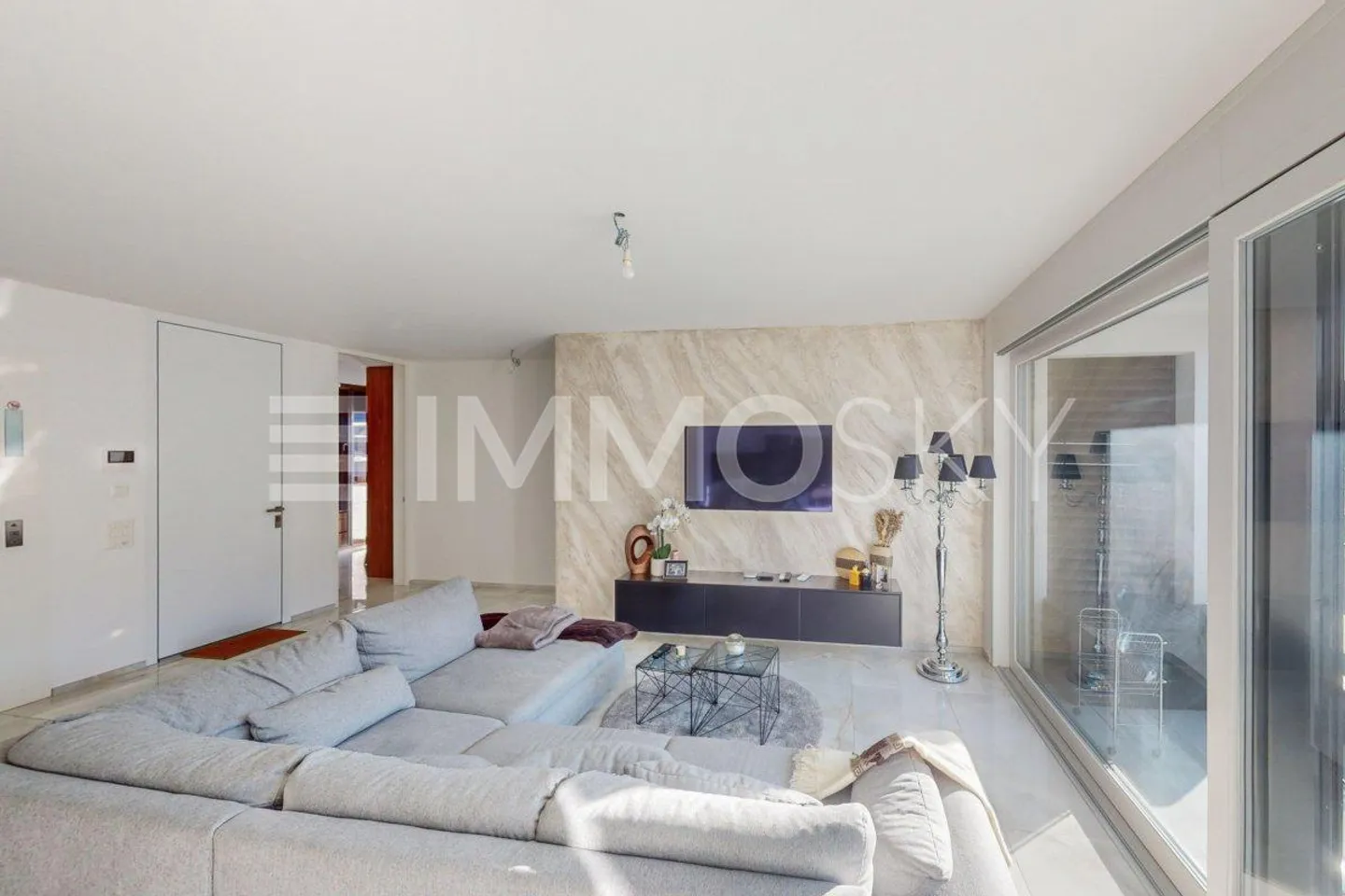 Moderno e funzionale, attico e terrazza esclusiva - Foto 5 di 5