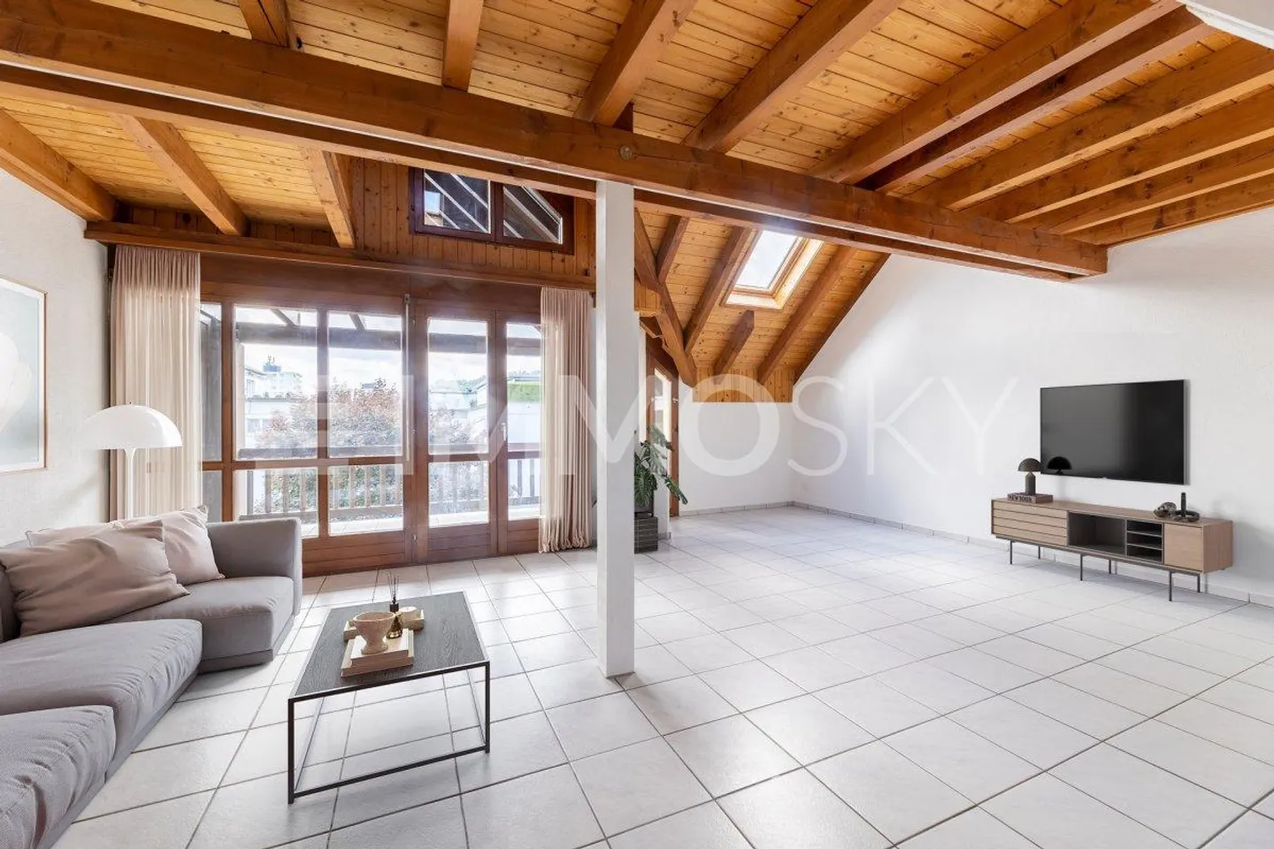 Appartement spacieux et emplacement de choix - Idéal pour les investisseurs ! - Photo 3 sur 5