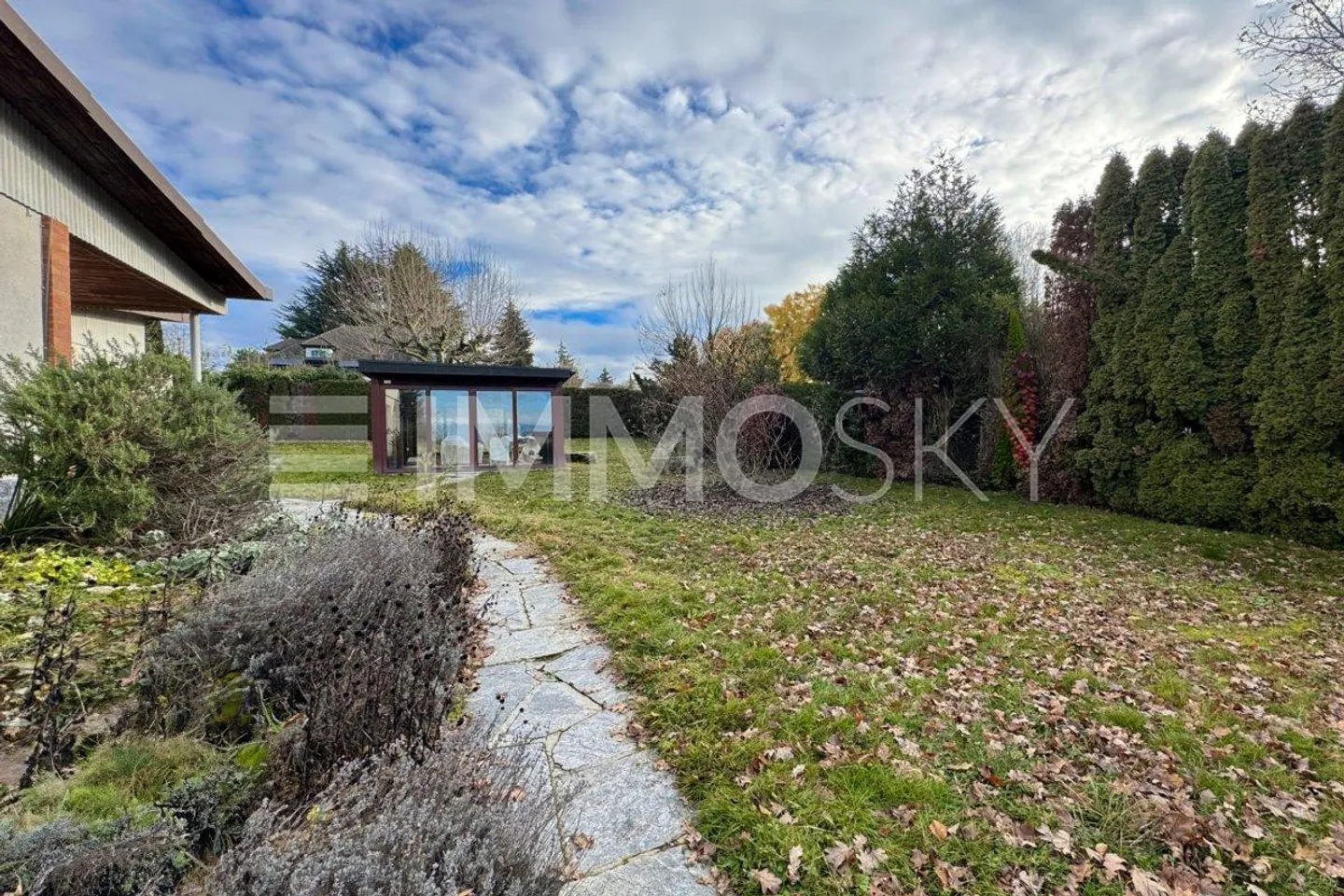 Opportunità rara: casa indipendente da ristrutturare a Payerne - Foto 1 di 5