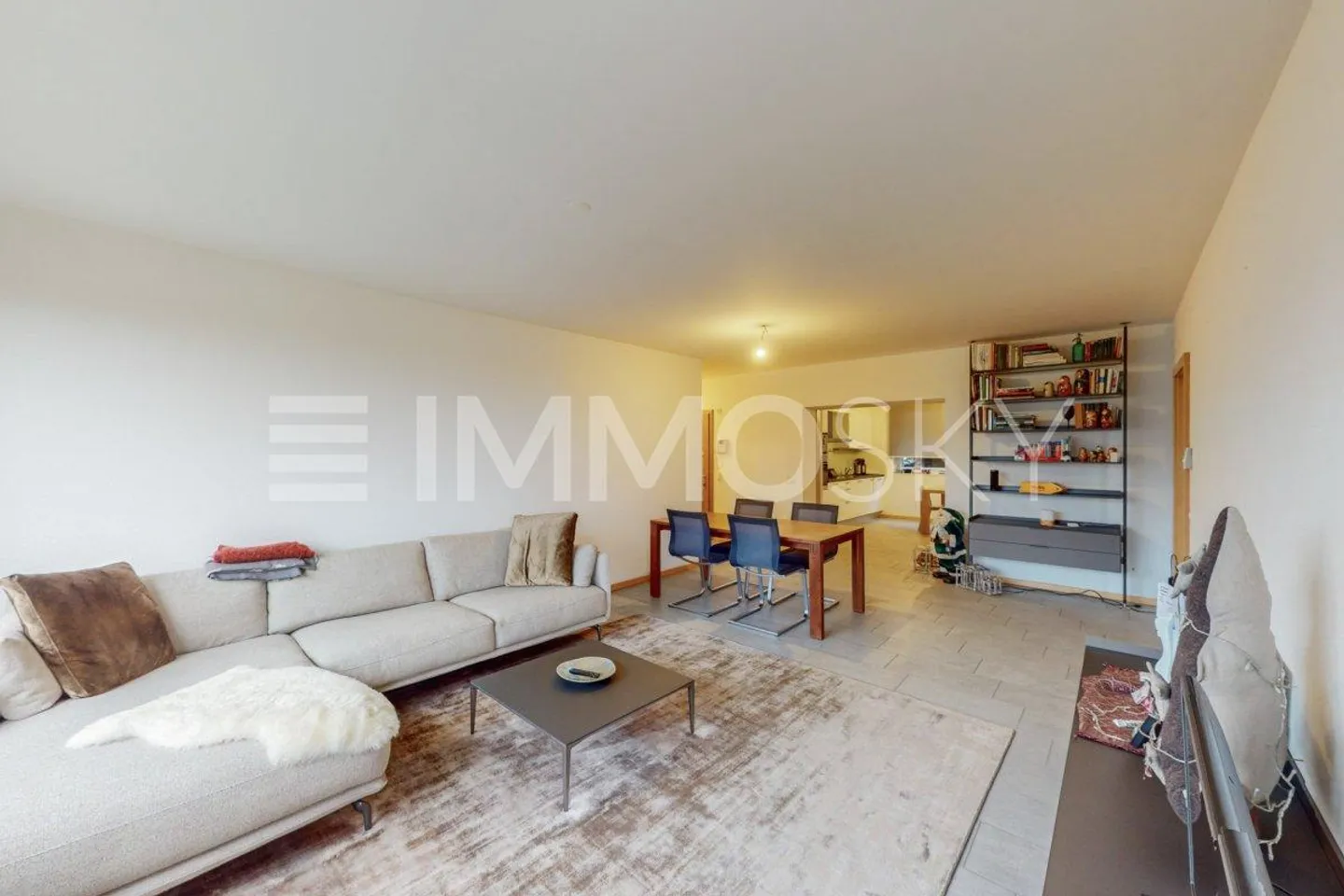 Spacieux et lumineux - Photo 1 sur 5