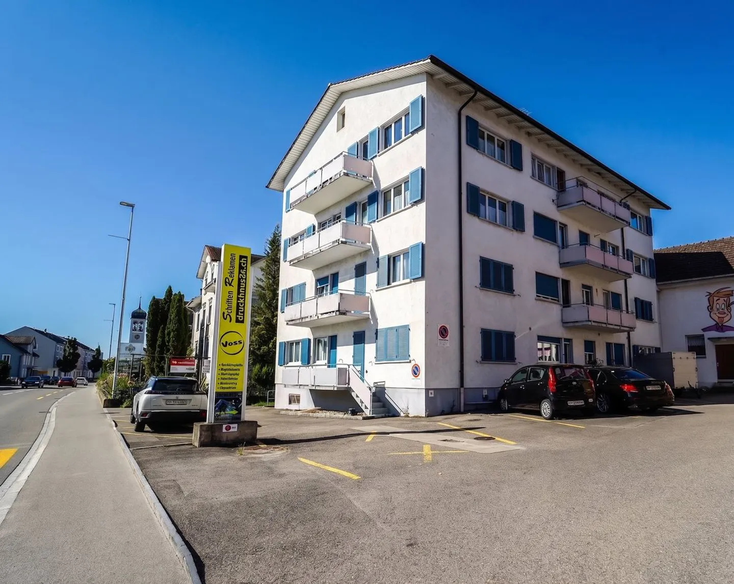 Maison multifamiliale avec 11 unités dans un emplacement central - Photo 1 sur 13