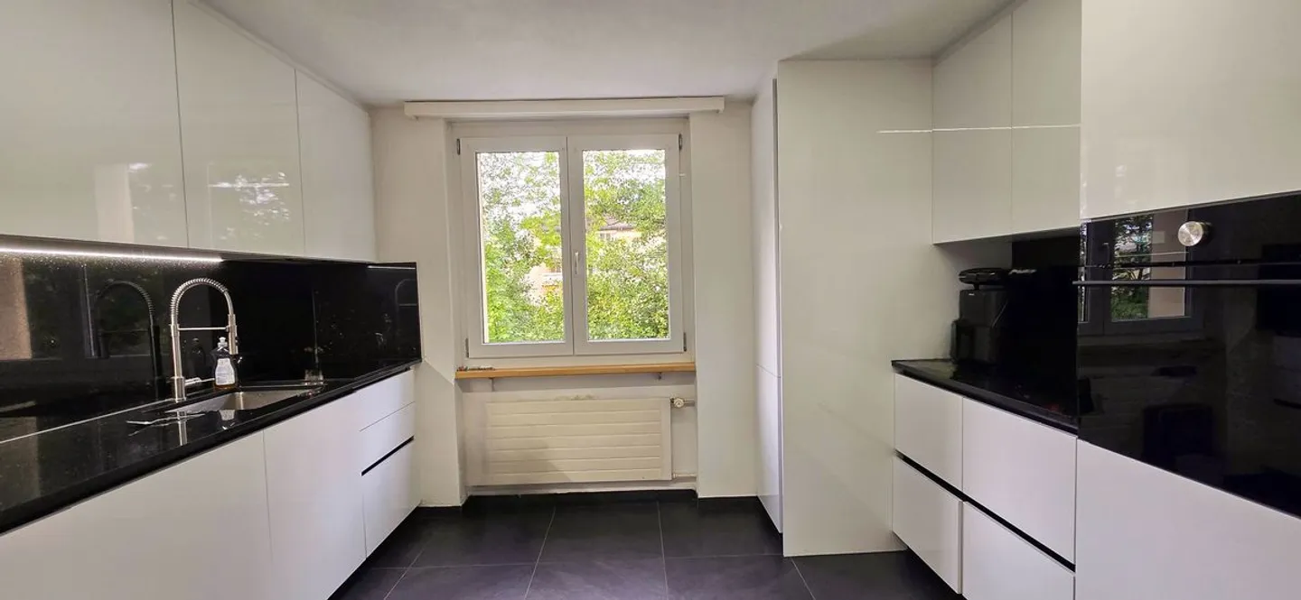 Quiet and cozy 4.5-room apartment with spacious balcony - Photo 5 of 13