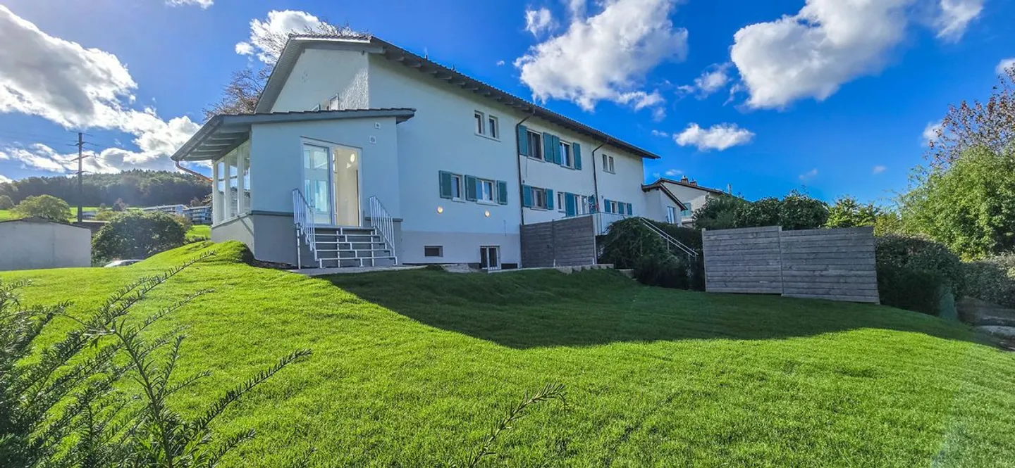 Renoviertes Einfamilienhaus mit Garten - Foto 4 von 13