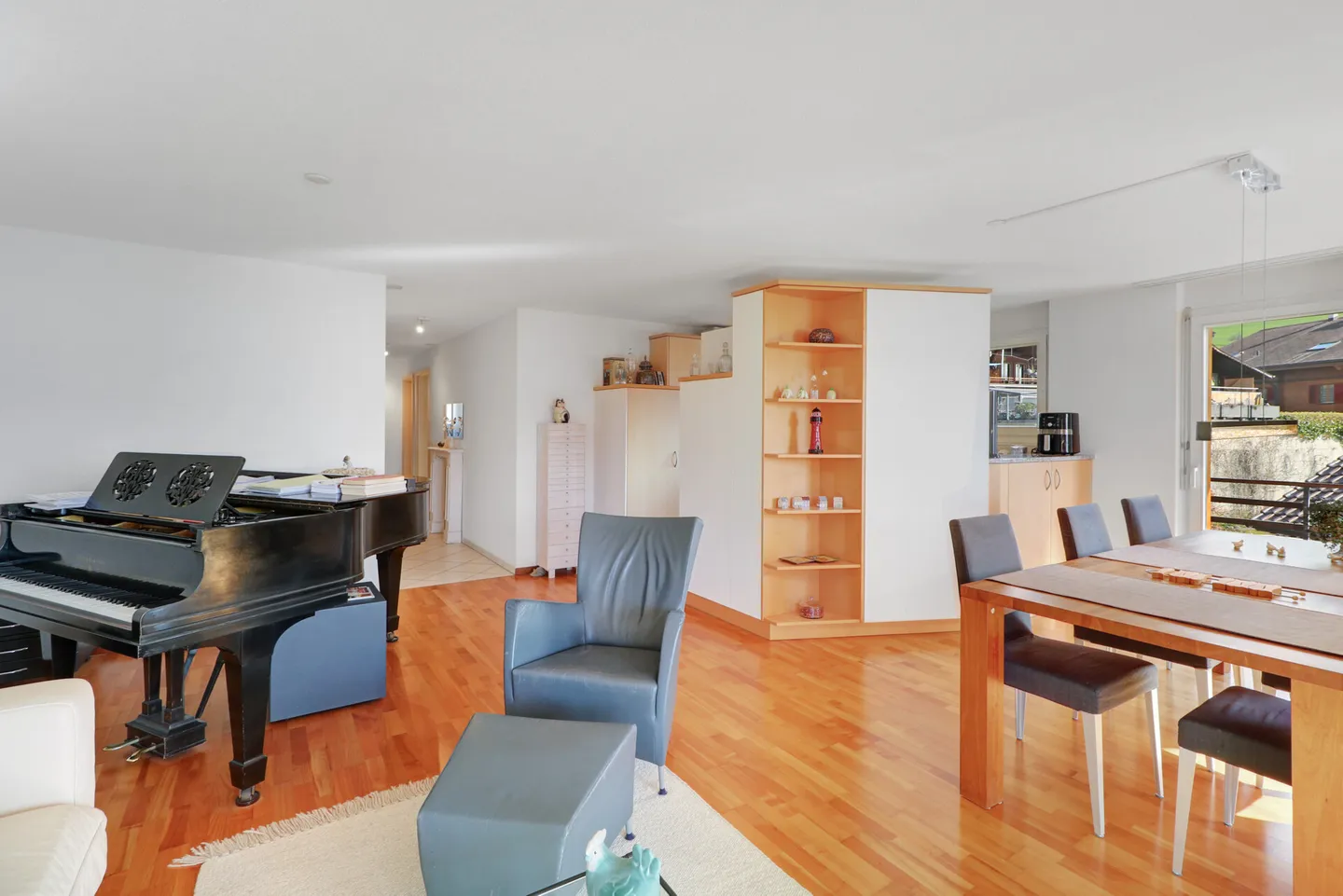 Lakeview Apartment in Sigriswil - Photo 3 of 13