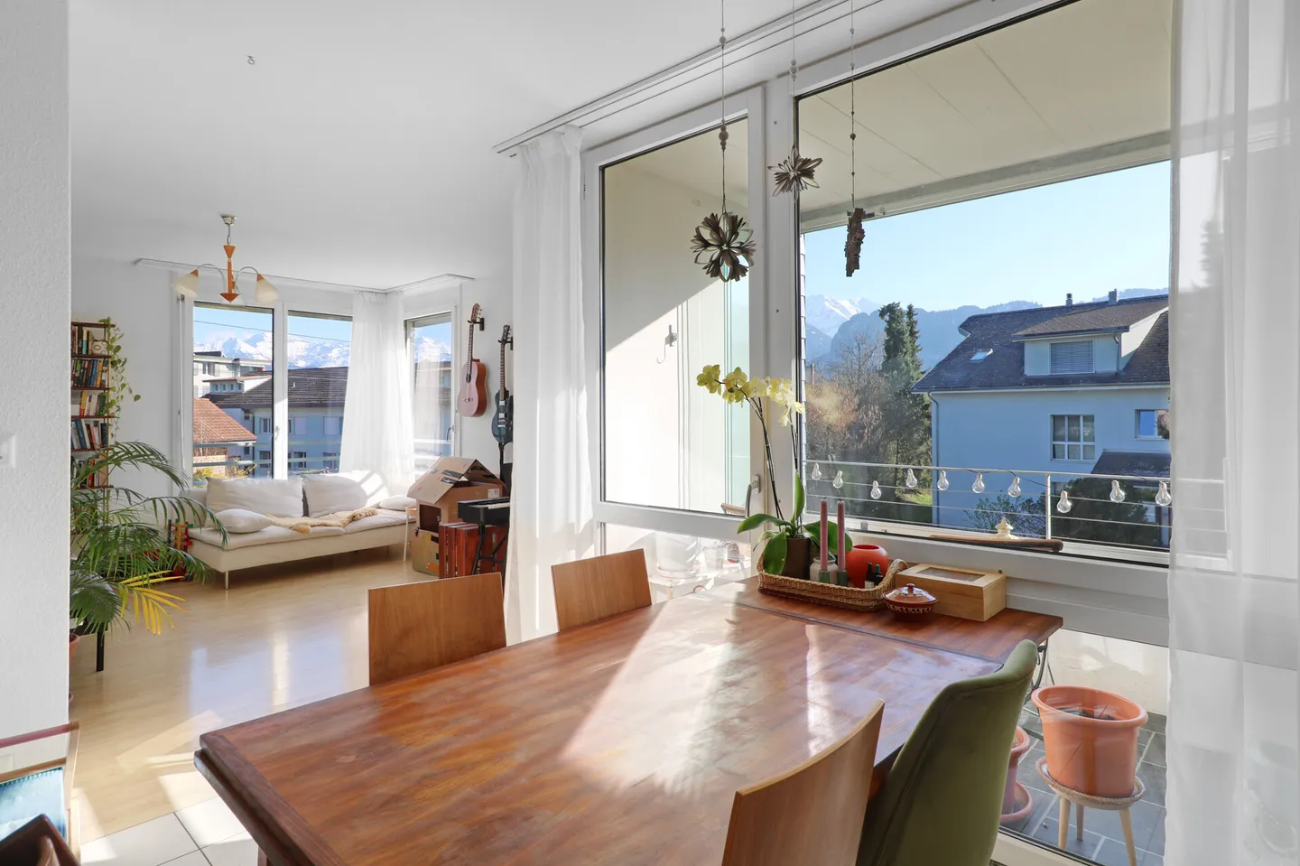 4-room apartment with garage in a central location in Thun - Photo 2 of 11