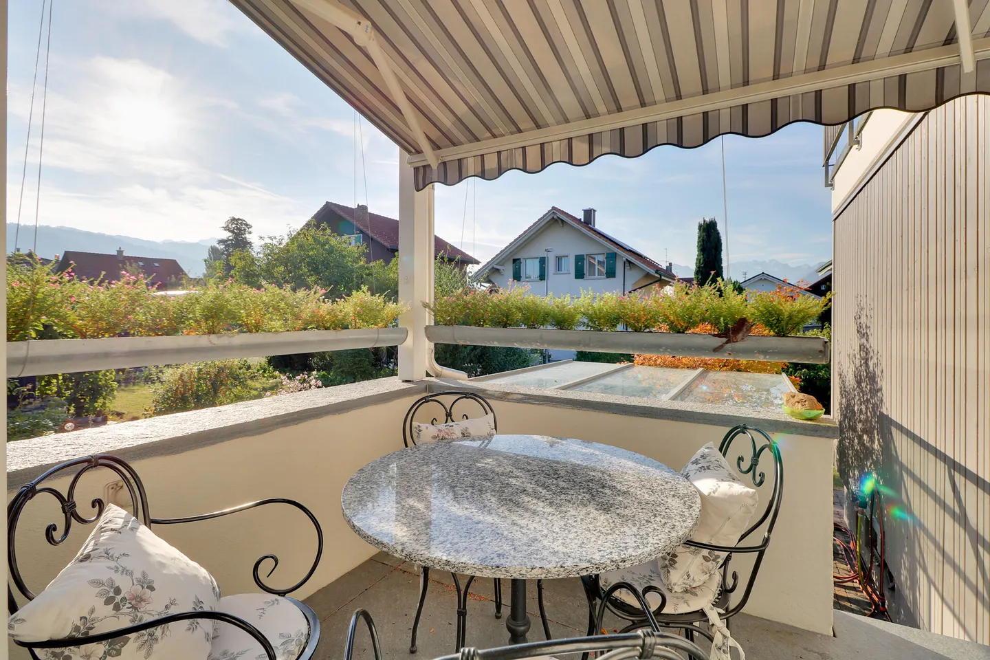6.5-Zimmer-Einfamilienhaus an zentraler Lage in Thun mit Bergsicht und - Photo 6 of 13