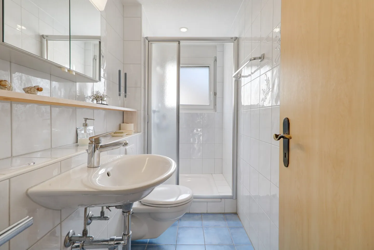 Lakeview Apartment in Sigriswil - Photo 6 of 13