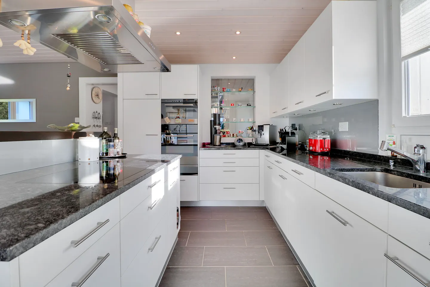 6.5-Zimmer-Einfamilienhaus an zentraler Lage in Thun mit Bergsicht und - Photo 5 of 13