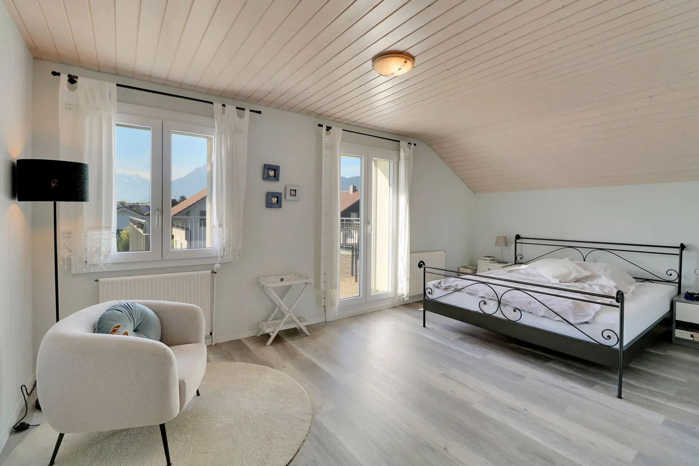 6.5-Zimmer-Einfamilienhaus an zentraler Lage in Thun mit Bergsicht und - Photo 10 of 13