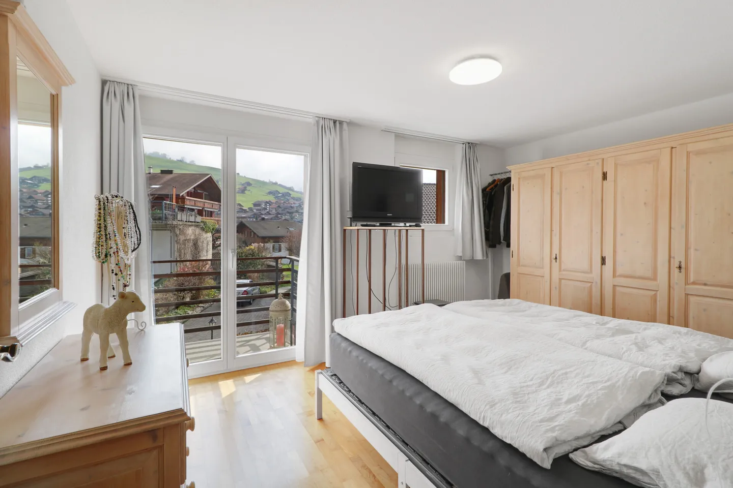 Lakeview Apartment in Sigriswil - Photo 10 of 13