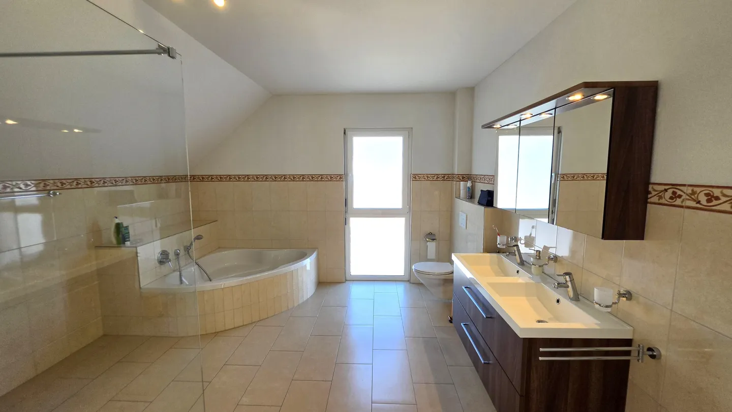 Bright 5.5-room detached house for sale in Titterten - Photo 12 of 13