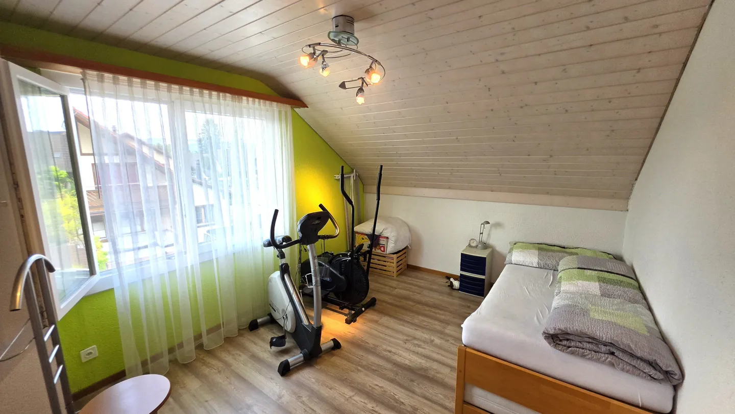 Charmantes Einfamilienhaus mit Pool - Foto 12 von 13