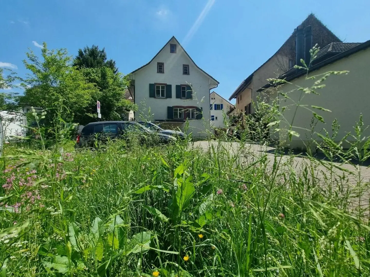 Casa caratteristica per 3 famiglie con potenziale in vendita a Hölstein - Foto 6 di 13