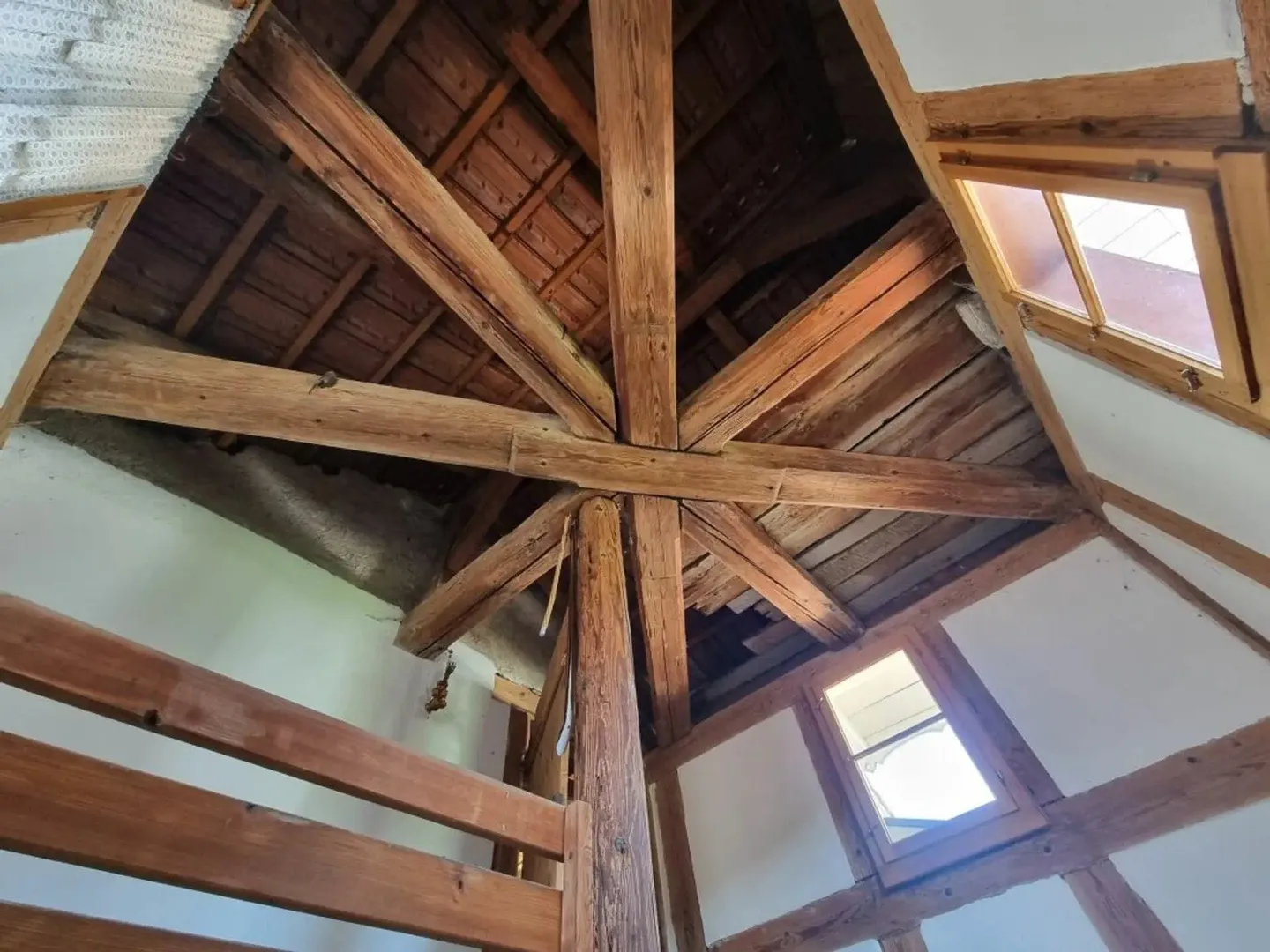 Casa caratteristica per 3 famiglie con potenziale in vendita a Hölstein - Foto 9 di 13