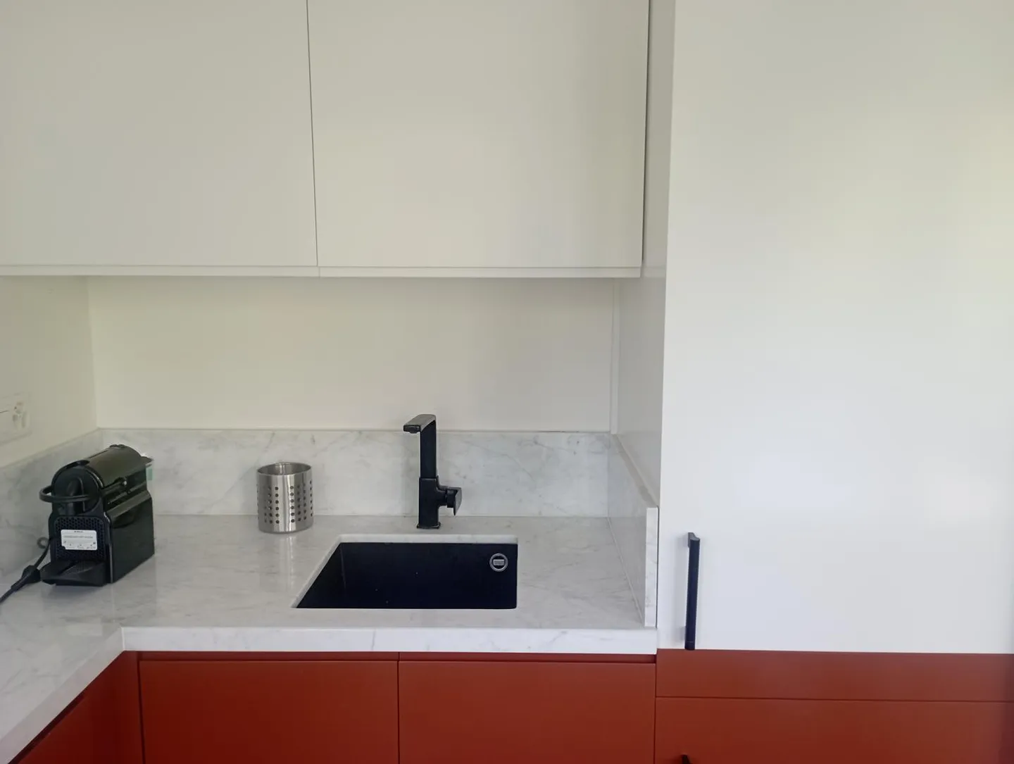 Renovated studio of 42 m² in Chêne-Bougeries - High-end amenities with pools and park - Photo 9 of 13