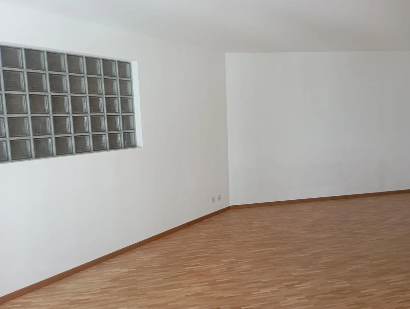 Geräumige 4-Zimmer-Wohnung in Genf - Foto 6 von 10