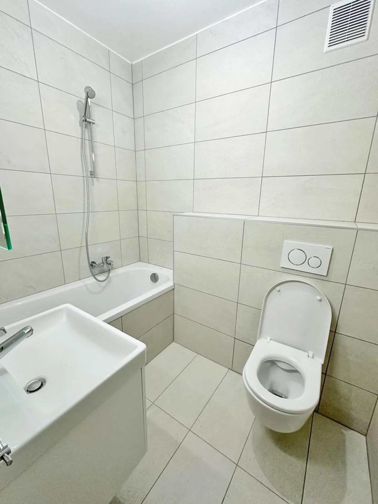 Magnificent 1.5 room apartment with balcony and private pool - Geneva, Champel - Photo 11 of 11