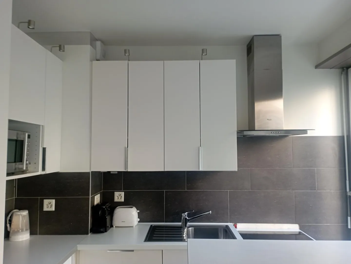 Seltene Gelegenheit in Délices: 1,5-Zimmer-Studio - Rechte Seite - Möbliert - Foto 9 von 12
