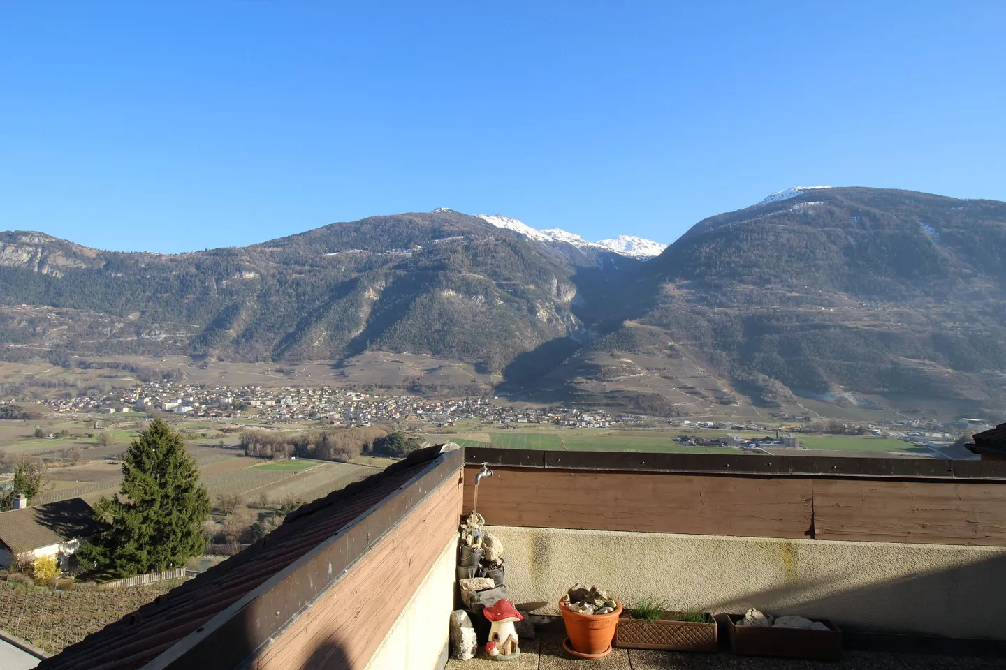 Geräumige Wohnung mit Terrasse und Panoramablick | Ollon - Foto 6 von 13
