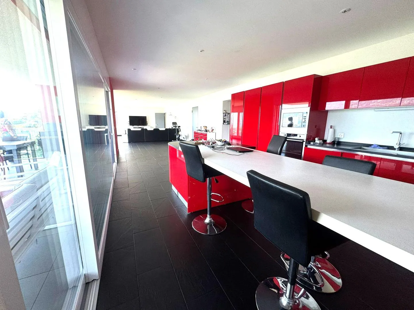 Grimisuat 5.5 locali | Attico contemporaneo con servizi di villa, vista panoramica dominante e accesso privato tramite ascensore - Foto 11 di 13