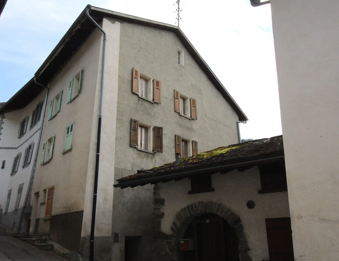 Maison villageoise avec beau potentiel de réhabilitation | Liddes - Photo 1 sur 13
