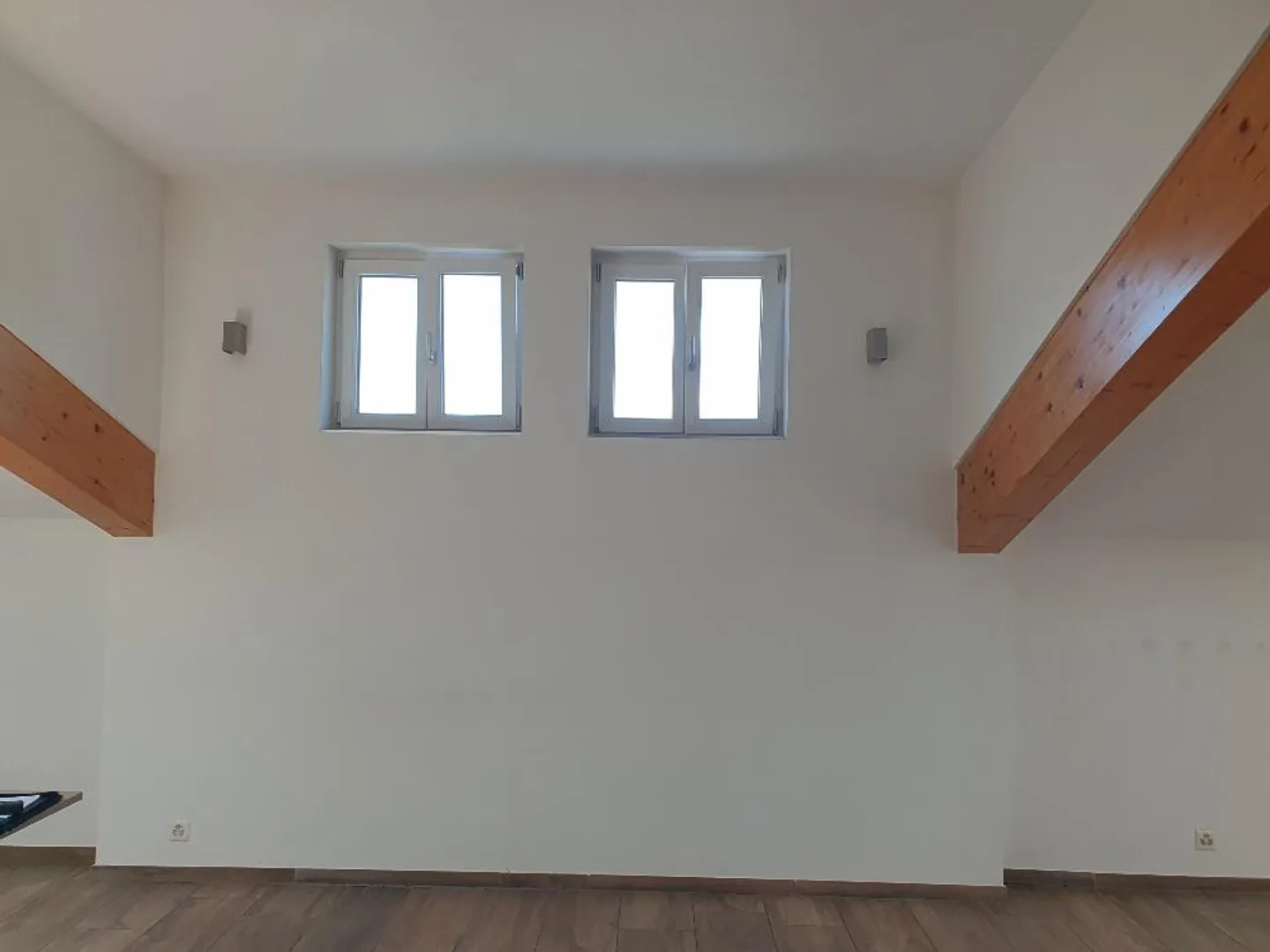 Attic 3.5 rooms to seize! - Photo 2 of 13