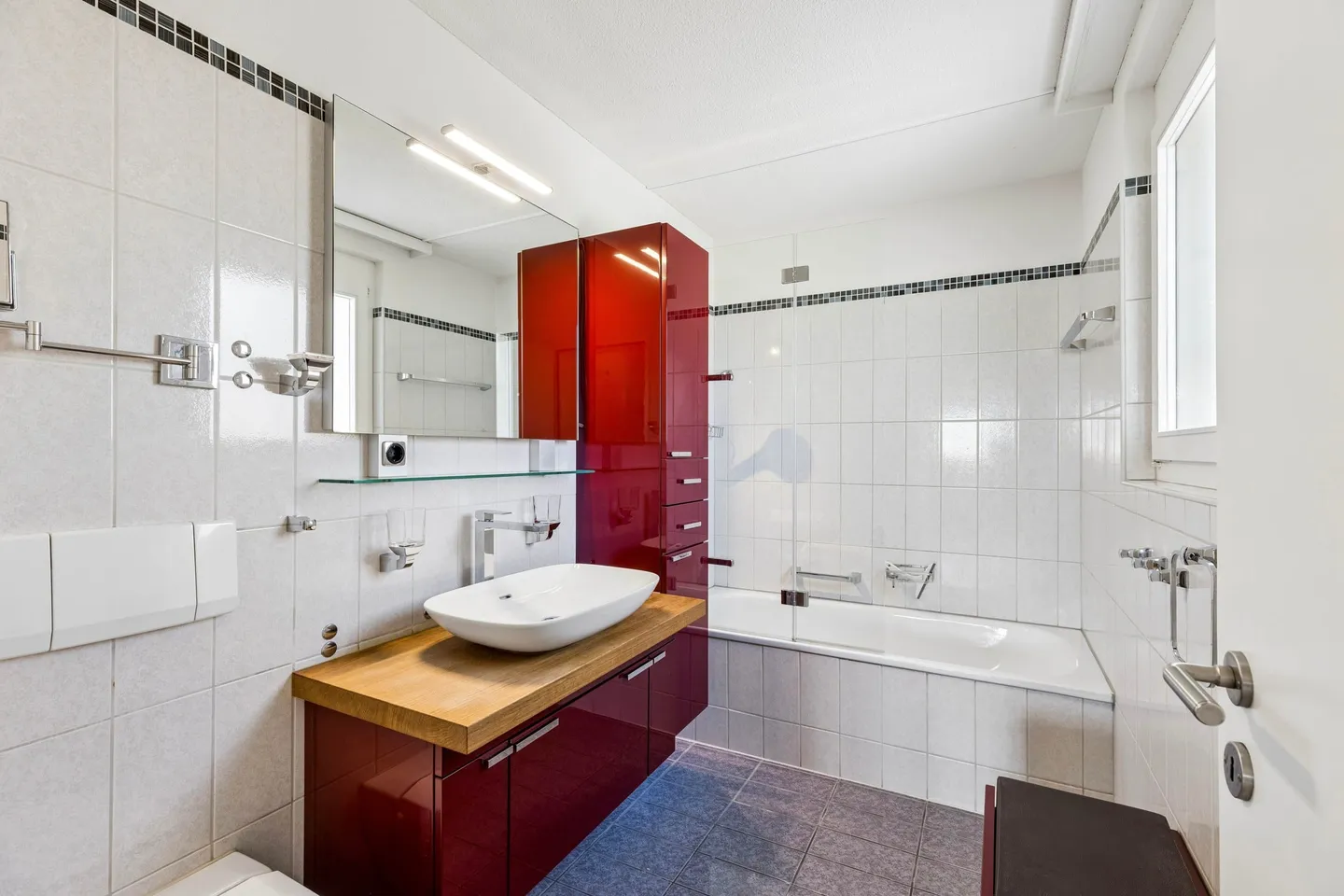 Spacious 5.5-room maisonette apartment. Lots of space. Many possibilities - A home with perspective - Photo 6 of 13