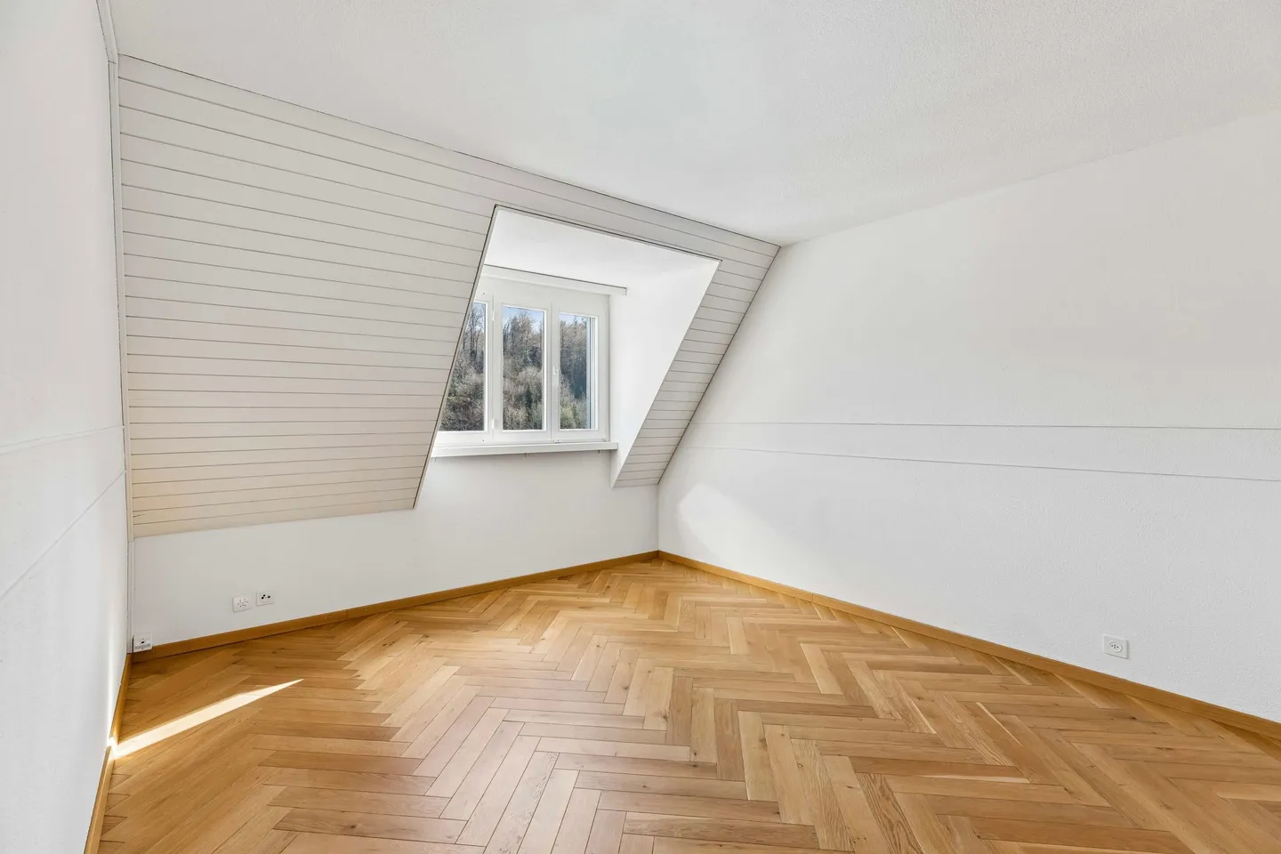 Spacious 5.5-room maisonette apartment. Lots of space. Many possibilities - A home with perspective - Photo 9 of 13
